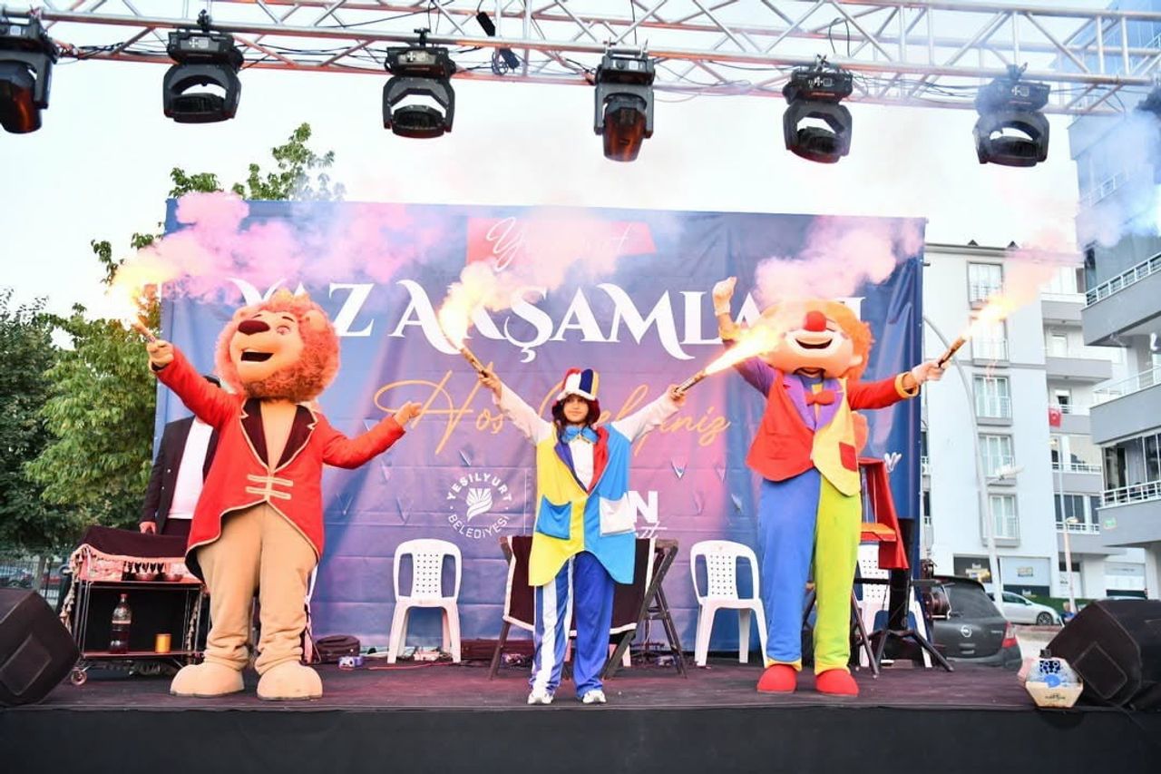 YEŞİLYURT’TA ‘YAZ AKŞAMLARI’ COŞKUSU