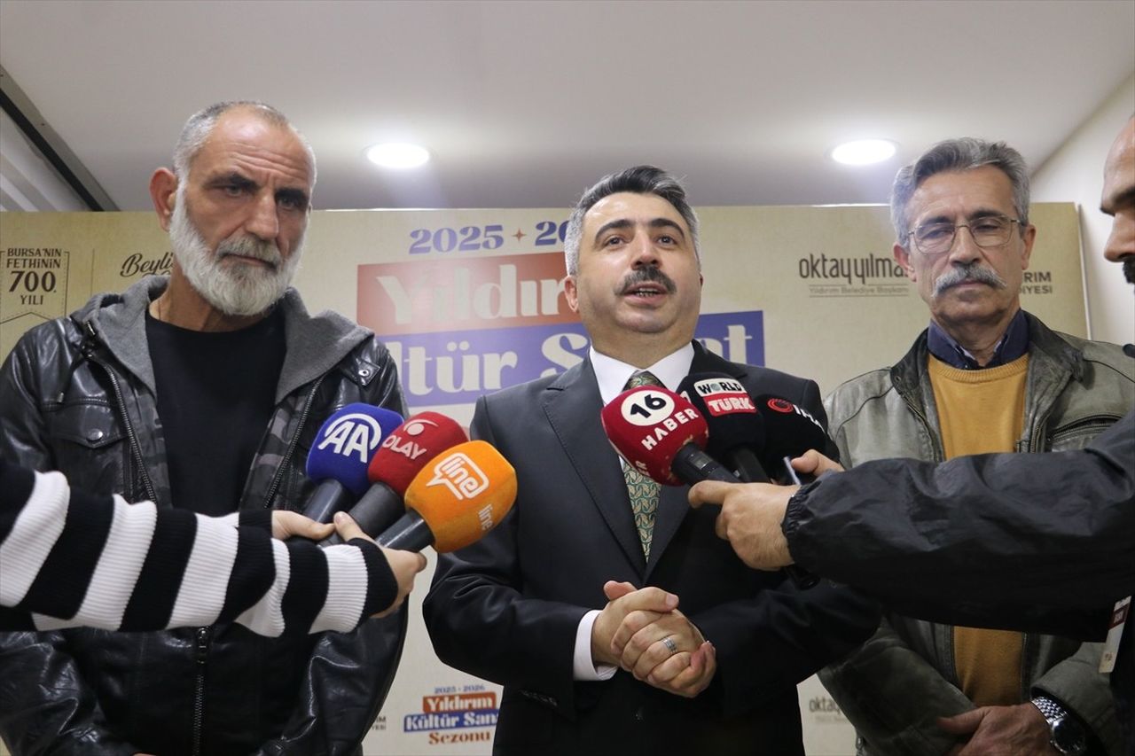 Yıldırım Belediyesinin Bursa'nın fethinin 700. yılı dolayısıyla "Beylikten Cihan Devletine"...