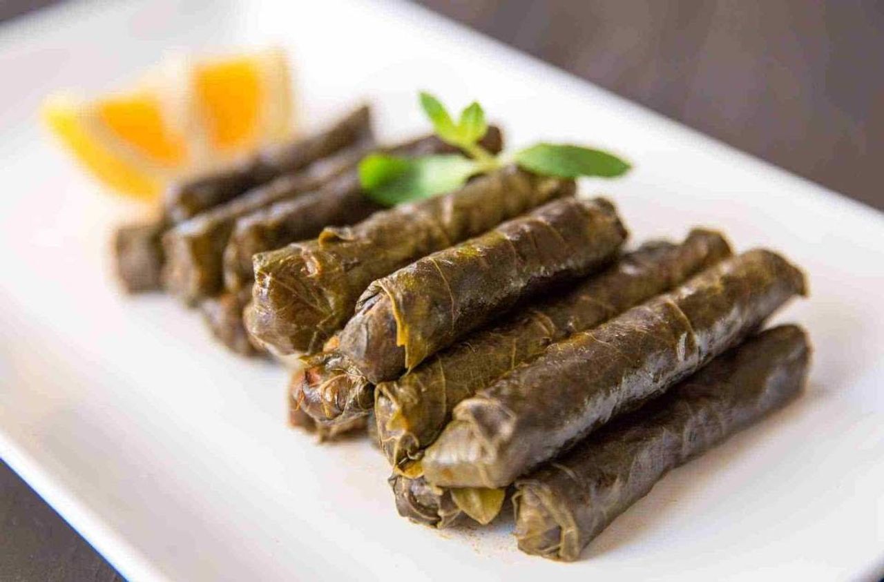 Zeytinyağlı yaprak sarması tarifi