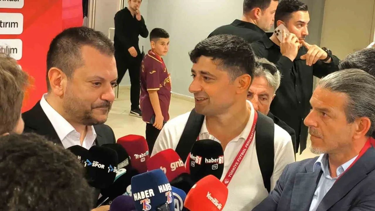 ZİRAAT TÜRKİYE KUPASI FİNALİNDE KONYASPOR’U 2-1 MAĞLUP EDEREK KUPANIN SAHİBİ OLAN TRABZONSPOR’DA...