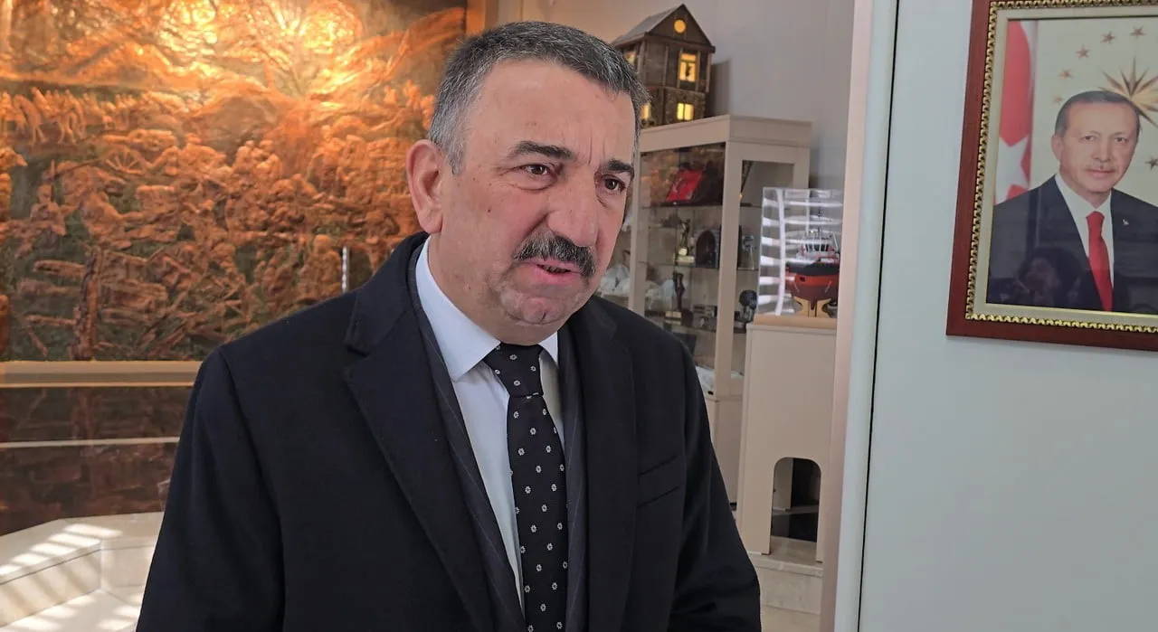 ZONGULDAK’TA İL GENEL MECLİSİ'NDE YAŞANAN BAŞKANLIK SEÇİMİ KRİZİNİN ARDINDAN ZONGULDAK VALİSİ...