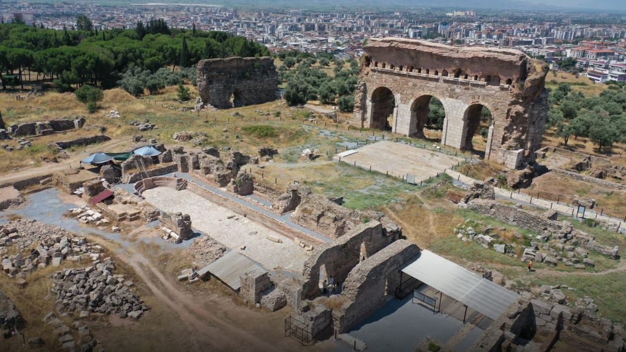 aydin-tralleis-antik-kenti