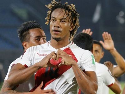 Fenerbahçe transferde Andre Carrillo'yu yakın takibe aldı!