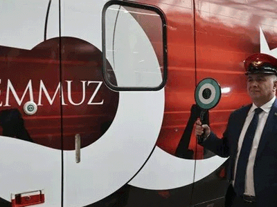 15 Temmuz Demokrasi ve Milli Birlik YHT Treni Ankara'dan İstanbul’a Doğru Yola Çıktı