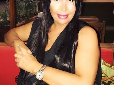 İzmir'de Bülent Ersoy'a Benzemek İçin 5 Yılda 10 Ameliyat Olan Suat Su