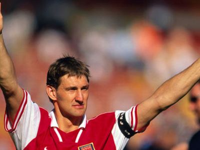 Suç İşleyip Hapse Girmiş Yıldız Futbolcular!