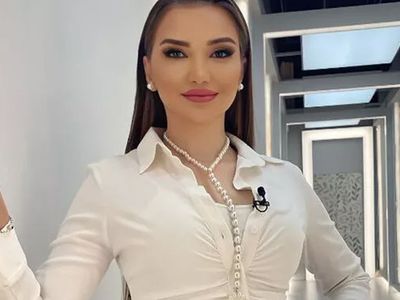 Psikolog Esra Ezmeci, mide bulandıran olayı ifşa etti! 'Babamın erkek sevgilisi...'