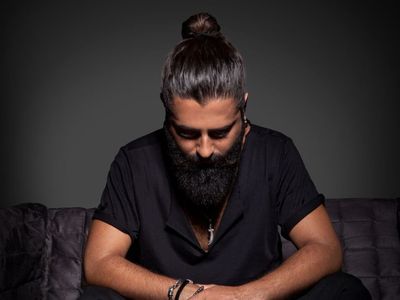 Koray Avcı Kimdir?