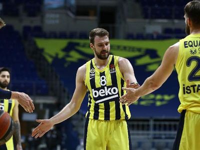 Fenerbahçe'de Pozitif Vakalar Artıyor