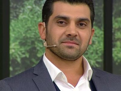 Popstar Bayhan gençliğinde işlediği cinayeti anlattı