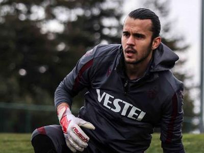 Şampiyon Trabzonspor'un kalecisi Erce Kardeşler'in transferi için Giresunspor kolları sıvadı!