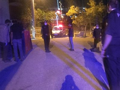 Bolu’da Kıskançlık Krizine Giren Kadın Sevgilisini Bıçakladı