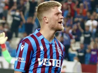 Andreas Cornelius kimdir?