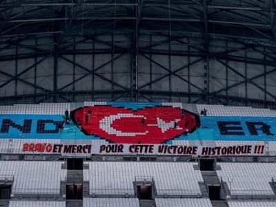 Cengiz Ünder Marsilya Taraftarlarına Teşekkür Etti!