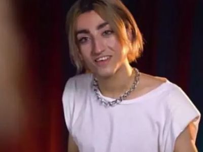 Cinsiyet değiştiren Mika Raun, Armağan Çağlayan'a konuk oldu: Cinsiyet sorusunu duyunca...