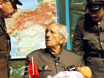 Nejat Uygur Kimdir, Ne Zaman ve Neden Öldü?