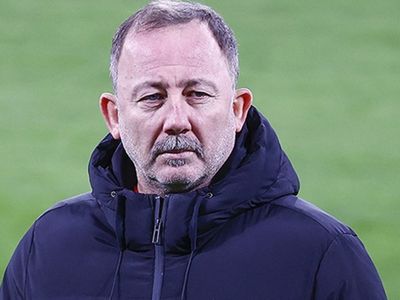 Beşiktaş'ta Rıza Çalımbay dönemi sona erdi: Hoca adayları belli oldu