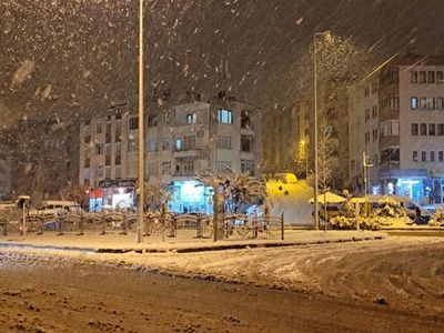 Trabzon'da Kar Engeli: Okullara 1 Gün Ara Verildi!