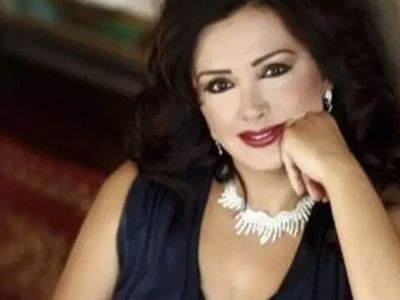 Bir dönem her kanalda olan ünlü sunucu Esra Ceyhan’ın gözlerden uzak büyüttüğü kızı ortaya çıktı! 'Genç kız olmuş’