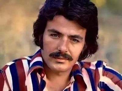 Felç geçirdikten sonra senelerdir gözlerden uzak yaşıyordu: Ferdi Tayfur'un son hali ortaya çıktı!