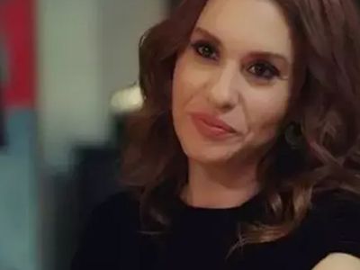 Kızılcık Şerbeti'nin Kıvılcım'ından o oyunculara göndermeli cevap: Oynamaktan anlamayan...