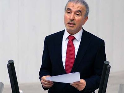 AK Parti'de Beklenmedik Görev Değişimi! Görevden Affını İsteyen  Naci Bostancı Kimdir?