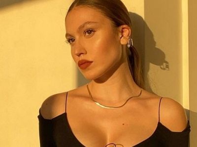Kuralları Çiğneyen Ünlü Fenomen Duygu Özaslan’a 114 Bin TL Ceza