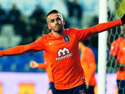 Galatasaray'dan Başakşehirli Edin Visca İçin Takas Teklifi!