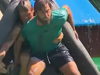 Survivor'da oyun alanı savaş meydanına döndü: Yunus Emre ve Yiğit yere yığıldı!