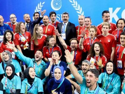 5. İslami Dayanışma Oyunları’nda skandal görüntüler! Abdurrahman Dilipak ve Cübbeli Ahmet küplere bindi!
