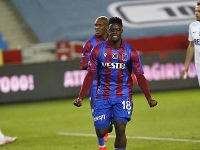 Eski Trabzonsporlu Yıldız Caleb Ekuban Beşiktaş'a Transfer Oluyor!