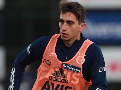 Ömer Faruk Beyaz Fenerbahçe'den Ayrıldı!