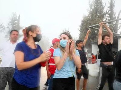 Manavgat’ta Yangının Ardından Yağan Yağmur Herkesi Sevindirdi