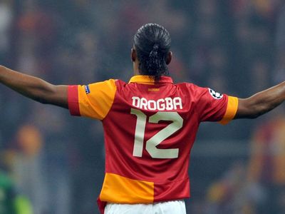Eski Galatasaraylı Didier Drogba'dan Yıllar Sonra Fenerbahçe Taraftarlarına Sert Sözler!