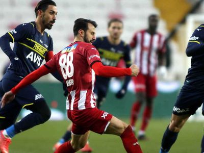 Tümer Metin'in Fenerbahçe Hakkında Söyledikleri Büyük Ses Getirdi!