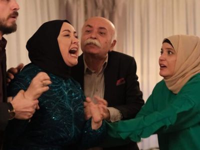 Yasak Elma’dan Kızılcık Şerbeti dizisine senaryo değiştirten transfer
