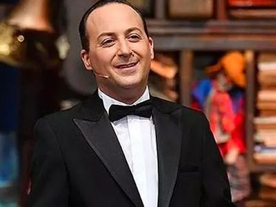 Ünlü komedyen Tolga Çevik'ten eşine ihanet! Cem Yılmaz olanlara kayıtsız kalamadı! O detay ihaneti ortaya çıkardı
