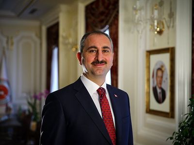 Adalet Bakanı Abdulhamit Gül Kimdir?