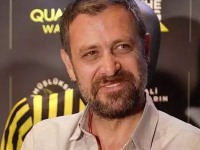 Nejat İşler’den olay yaratan paylaşım! Cumhurbaşkanı adaylarını sıraladı seçimini yaptı