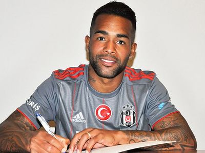 Beşiktaş'ta Alex Teixeira'nın Sakatlığında Son Durum Belli Oldu!