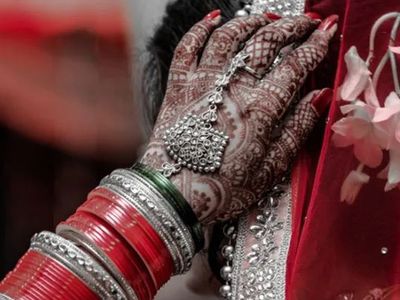 Damat o soruyu bilemeyince nikah masasında terk edildi