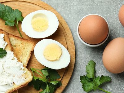 Yaza sağlıklı bir vücutla girmek isteyenler için yedikçe kilo verdiren liste hazırladık