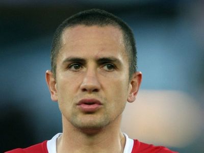 Eski Futbolcu Emre Aşık Hapis Cezası Aldı!
