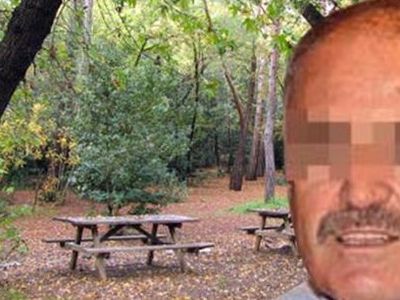 Eski Kaymakam Ormanda Araç İçerisinde Cinsel İlişkiye Girerken Yakalandı