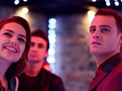 Kerem Bürsin ve Yağmur Tanrısevsin yeniden mi sevgili oluyor?