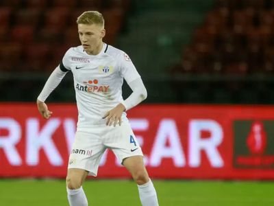 Galatasaray yeni transferini açıklamaya çok yakın! Becir Omeragic Galatasaray’a transfer mi olacak?