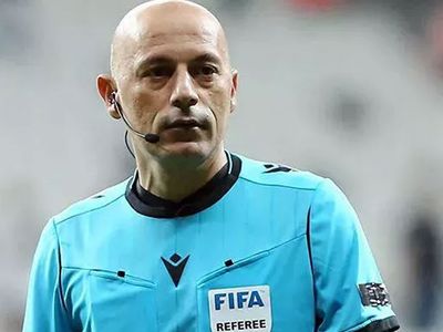 TFF Cüneyt Çakır'ın İsviçre'de hakemlik yapmasına izin verdi!