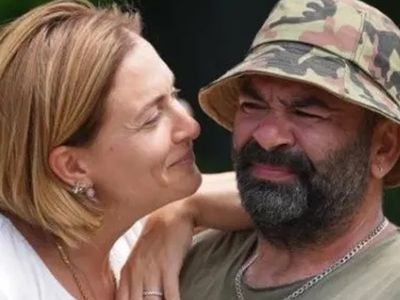 8 yıllık evliliğin bitme sebebi bambaşkaymış! Bülent Şakrak Ceyda Düvenci'yi aldattı mı? Bakın hangi ünlü oyuncuyla...