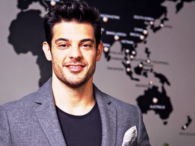 Mehmet Dinçerler kimdir?