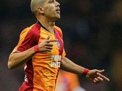 Galatasaray'ın Yıldızı Sofiane Feghouli Olimpiakos Yolunda!